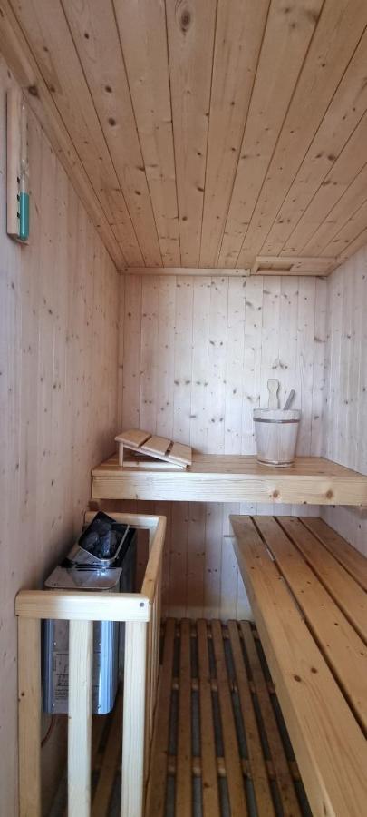 Chalet Sophie - Luxury Chalet Roletto ภายนอก รูปภาพ