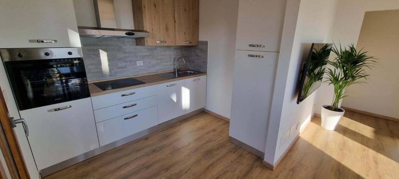 Chalet Sophie - Luxury Chalet Roletto ภายนอก รูปภาพ