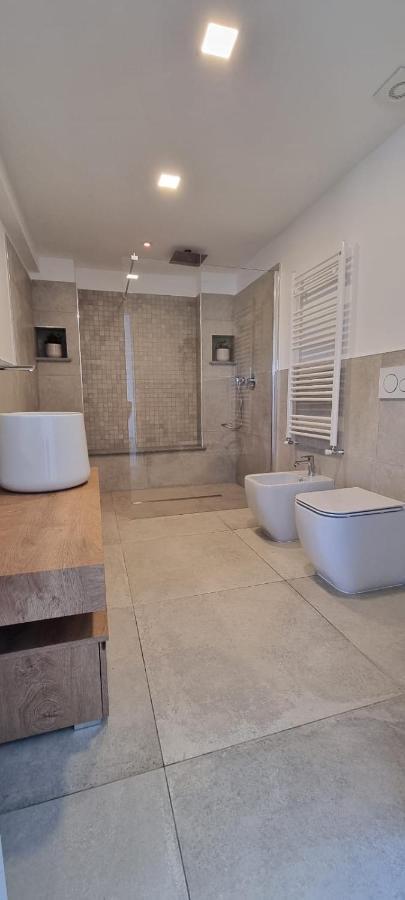 Chalet Sophie - Luxury Chalet Roletto ภายนอก รูปภาพ